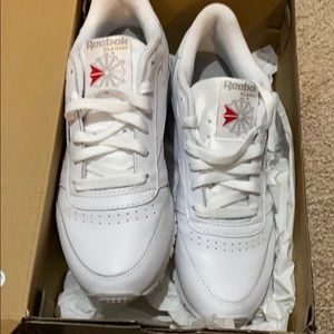 Reebok Women’s Classic White style 2232